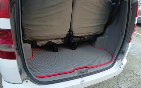 Toyota Noah III, 2003 год, 725 000 рублей, 11 фотография