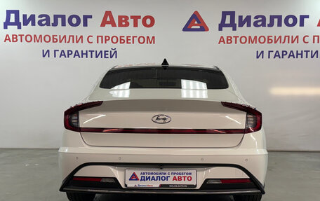 Hyundai Sonata VIII, 2021 год, 2 427 600 рублей, 3 фотография