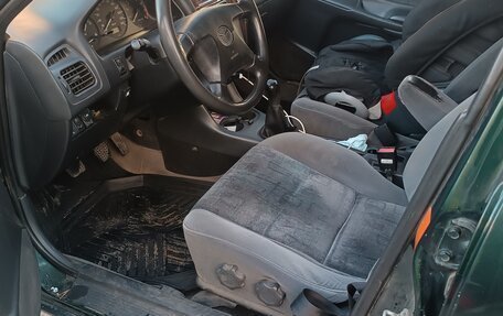 Mazda 626, 1998 год, 240 000 рублей, 9 фотография