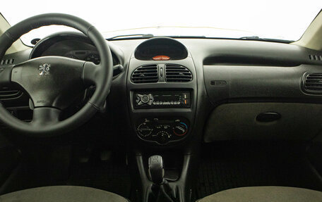 Peugeot 206, 2008 год, 319 000 рублей, 21 фотография