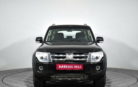 Mitsubishi Pajero IV, 2013 год, 2 050 000 рублей, 2 фотография