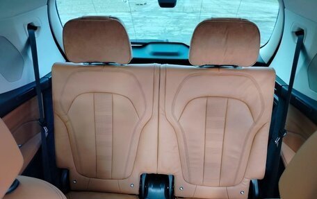 BMW X7, 2019 год, 7 000 000 рублей, 13 фотография