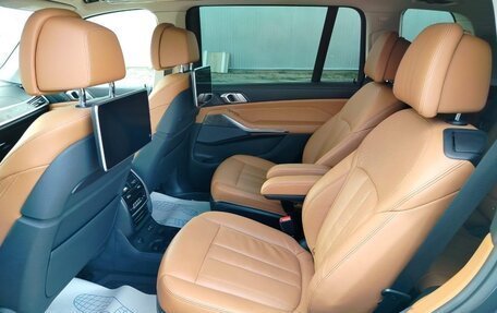 BMW X7, 2019 год, 7 000 000 рублей, 12 фотография