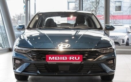 Hyundai Elantra, 2025 год, 2 950 000 рублей, 2 фотография