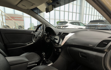 Hyundai Solaris II рестайлинг, 2013 год, 695 000 рублей, 15 фотография