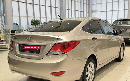 Hyundai Solaris II рестайлинг, 2013 год, 695 000 рублей, 9 фотография