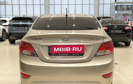Hyundai Solaris II рестайлинг, 2013 год, 695 000 рублей, 10 фотография