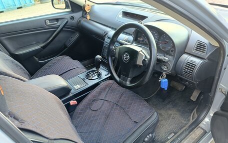 Nissan Skyline, 2002 год, 640 000 рублей, 7 фотография