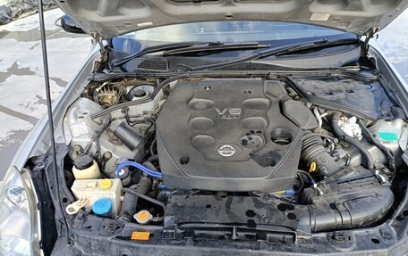 Nissan Skyline, 2002 год, 640 000 рублей, 8 фотография