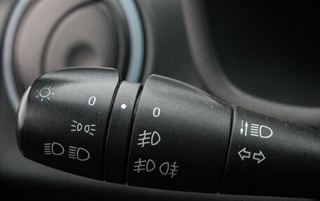 Renault Logan II, 2021 год, 749 000 рублей, 13 фотография