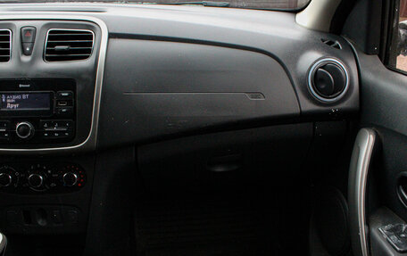 Renault Logan II, 2021 год, 749 000 рублей, 21 фотография