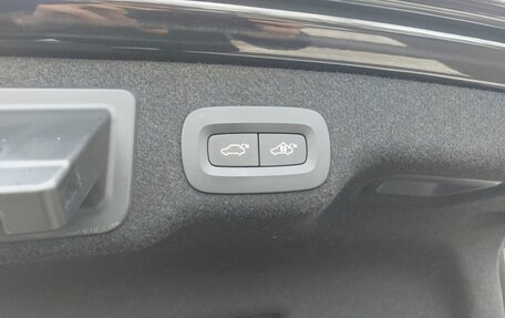 Volvo S90 II рестайлинг, 2019 год, 3 120 000 рублей, 32 фотография