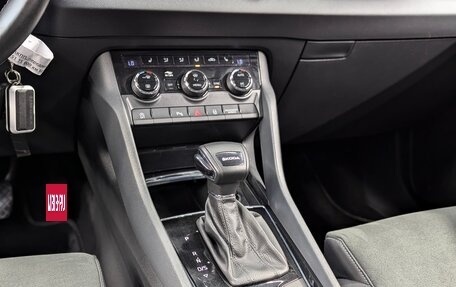 Skoda Karoq I, 2020 год, 2 350 000 рублей, 19 фотография