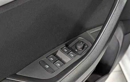 Skoda Karoq I, 2020 год, 2 350 000 рублей, 20 фотография