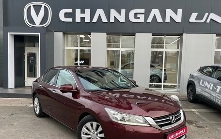 Honda Accord IX рестайлинг, 2013 год, 1 515 000 рублей, 1 фотография