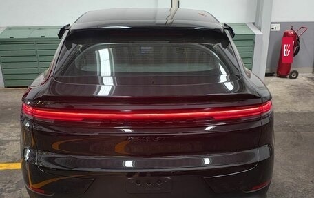 Porsche Cayenne III, 2025 год, 31 500 000 рублей, 6 фотография