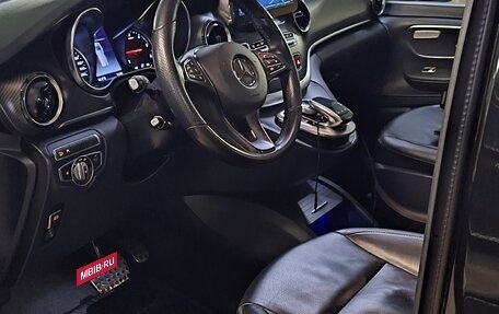 Mercedes-Benz V-Класс, 2019 год, 5 000 000 рублей, 11 фотография