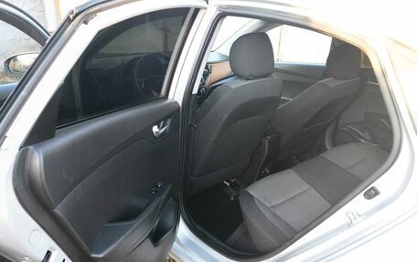 Hyundai Solaris II рестайлинг, 2020 год, 1 300 000 рублей, 9 фотография