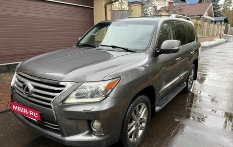 Lexus LX III, 2013 год, 3 700 000 рублей, 6 фотография