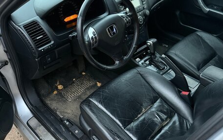 Honda Accord VII рестайлинг, 2005 год, 720 000 рублей, 7 фотография