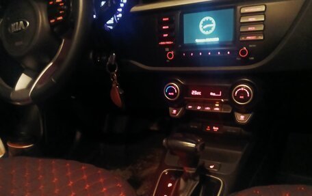 KIA Rio IV, 2020 год, 1 390 000 рублей, 10 фотография