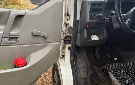 Volkswagen Transporter T4, 1997 год, 900 000 рублей, 5 фотография