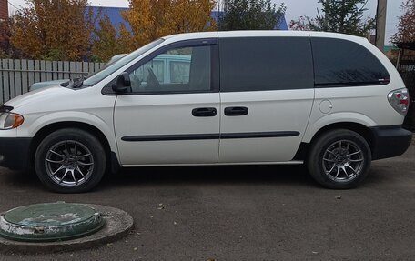 Dodge Caravan IV, 2003 год, 600 000 рублей, 16 фотография