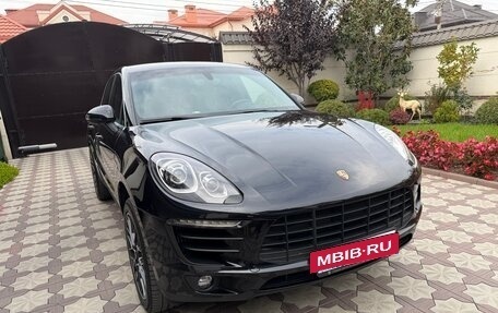 Porsche Macan I рестайлинг, 2014 год, 2 550 000 рублей, 2 фотография