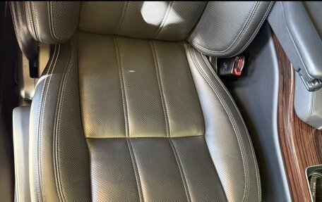 Land Rover Range Rover IV рестайлинг, 2013 год, 2 650 000 рублей, 12 фотография
