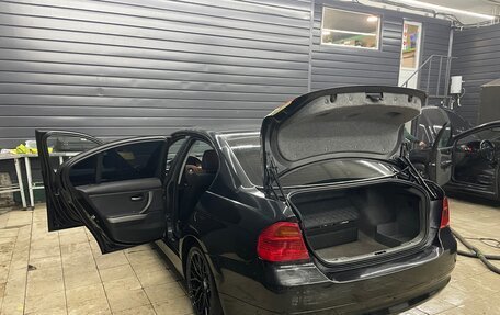 BMW 3 серия, 2007 год, 810 000 рублей, 2 фотография