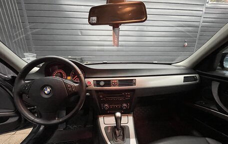 BMW 3 серия, 2007 год, 810 000 рублей, 13 фотография