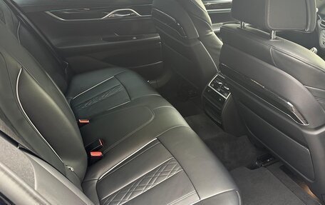 BMW 7 серия, 2020 год, 7 499 000 рублей, 12 фотография