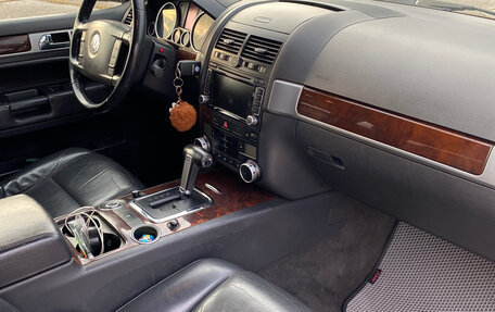 Volkswagen Touareg III, 2007 год, 1 050 000 рублей, 8 фотография