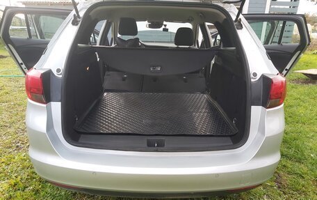 Opel Astra K, 2020 год, 1 365 000 рублей, 9 фотография