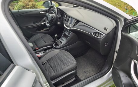 Opel Astra K, 2020 год, 1 365 000 рублей, 12 фотография