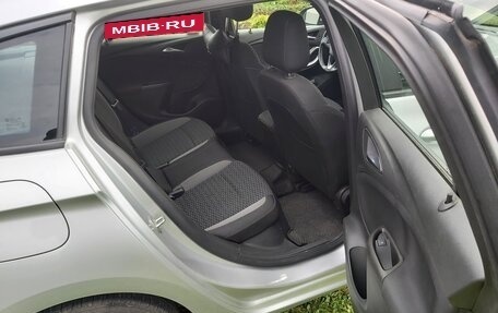 Opel Astra K, 2020 год, 1 365 000 рублей, 13 фотография