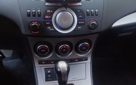 Mazda 3, 2011 год, 930 000 рублей, 9 фотография