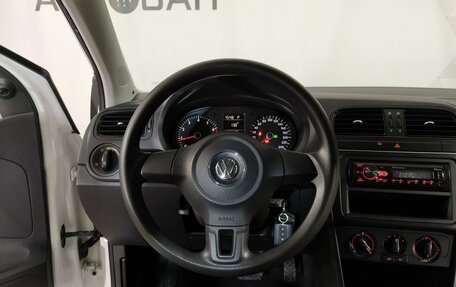 Volkswagen Polo VI (EU Market), 2010 год, 629 000 рублей, 11 фотография