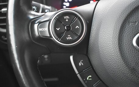 KIA Soul II рестайлинг, 2017 год, 1 555 000 рублей, 16 фотография