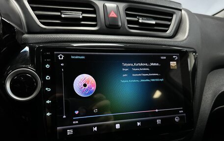 KIA Rio III рестайлинг, 2016 год, 1 064 000 рублей, 18 фотография