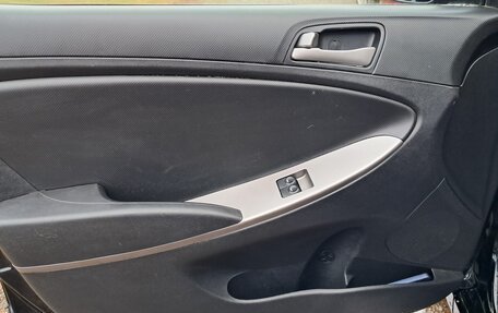 Hyundai Solaris II рестайлинг, 2016 год, 730 000 рублей, 8 фотография