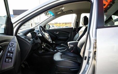 Hyundai ix35 I рестайлинг, 2014 год, 1 300 000 рублей, 12 фотография