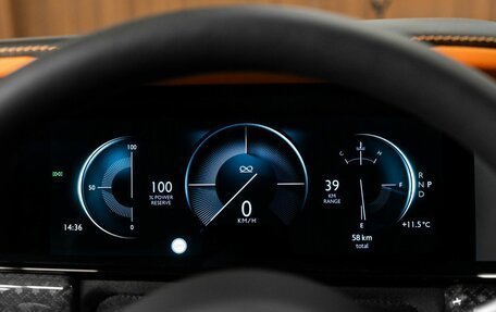 Rolls-Royce Cullinan, 2024 год, 75 000 000 рублей, 16 фотография