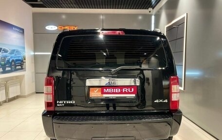 Dodge Nitro, 2007 год, 1 380 000 рублей, 6 фотография