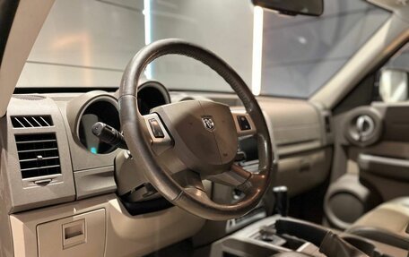 Dodge Nitro, 2007 год, 1 380 000 рублей, 11 фотография