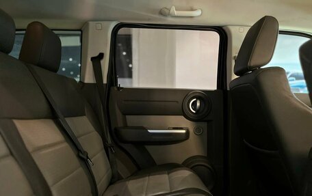 Dodge Nitro, 2007 год, 1 380 000 рублей, 18 фотография