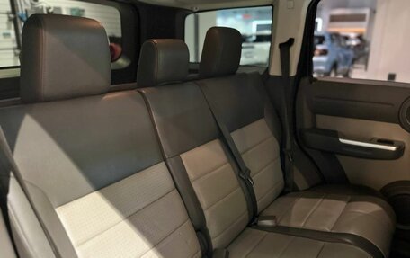 Dodge Nitro, 2007 год, 1 380 000 рублей, 17 фотография