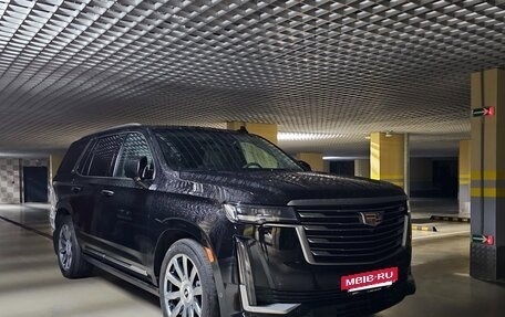 Cadillac Escalade V, 2022 год, 10 500 000 рублей, 2 фотография