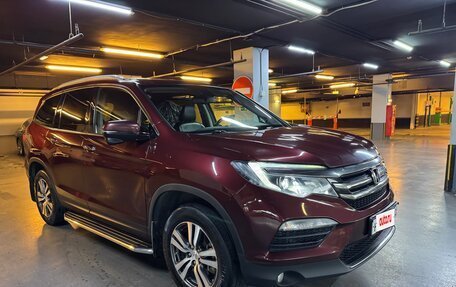 Honda Pilot III рестайлинг, 2018 год, 3 500 000 рублей, 2 фотография