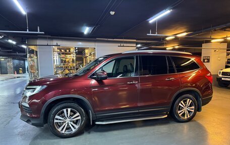 Honda Pilot III рестайлинг, 2018 год, 3 500 000 рублей, 3 фотография